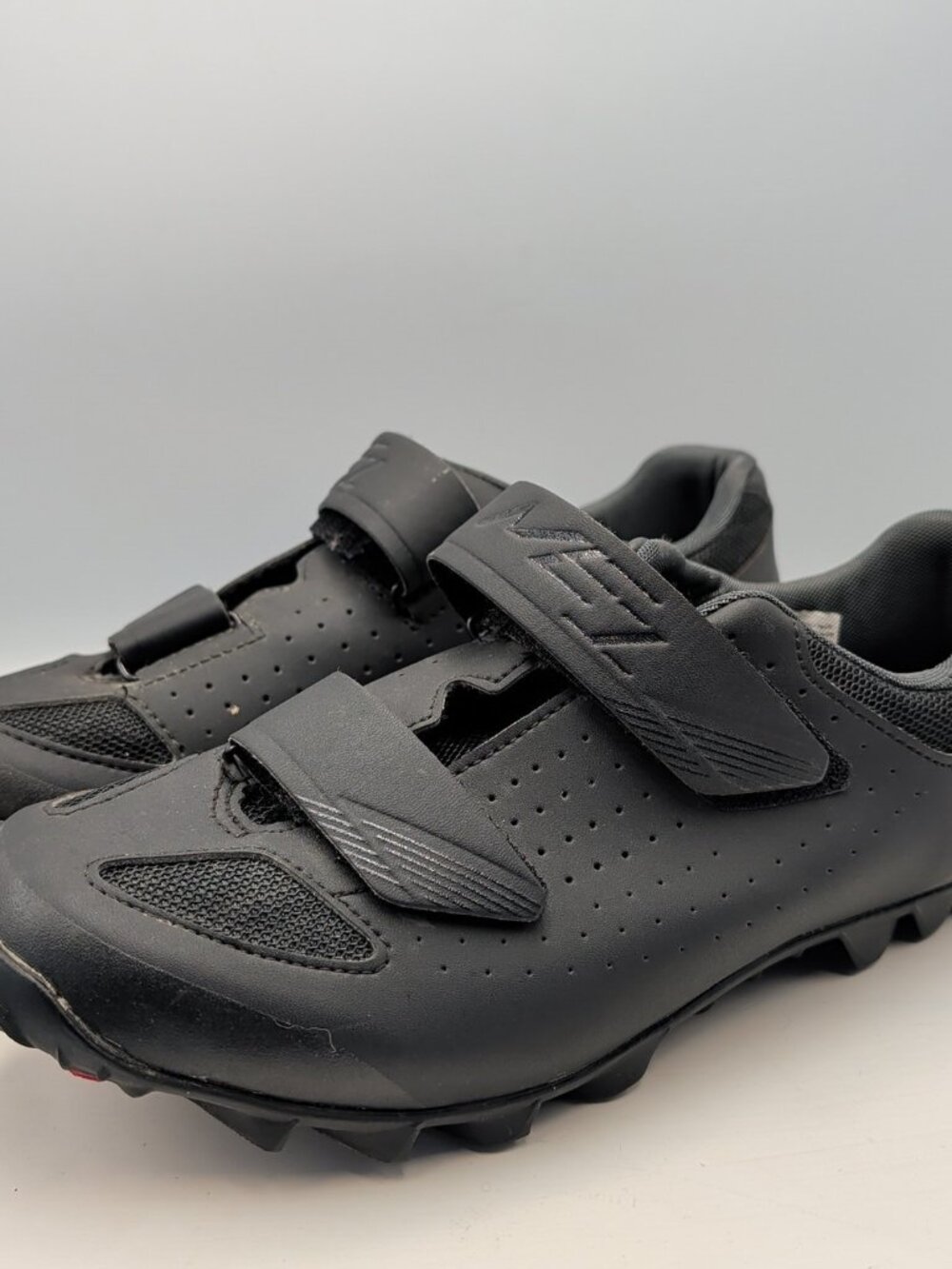 Shimano ME1 SPD Mountain Bike Shoes Clip In Size 43 US 8.9 Hook Loop MTB Gravel
